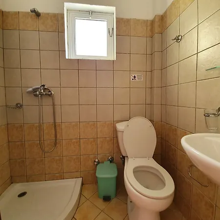 Apollo Penzion Kávos