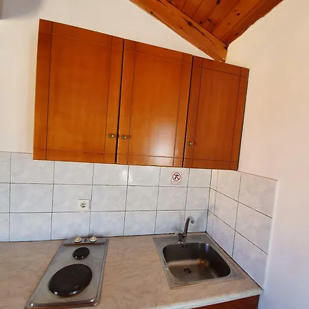 Apollo Guest house 3*