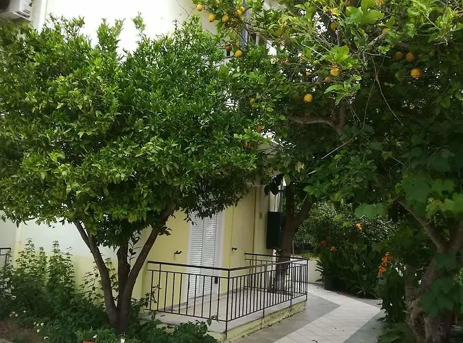 Apollo Πανσιόν Κάβος